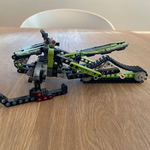 Lego Technic 42021 snøscooter