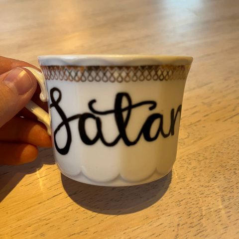 Kaffekopp «Satan å!»