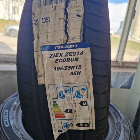 195/55R15 Sommer dekk Falken