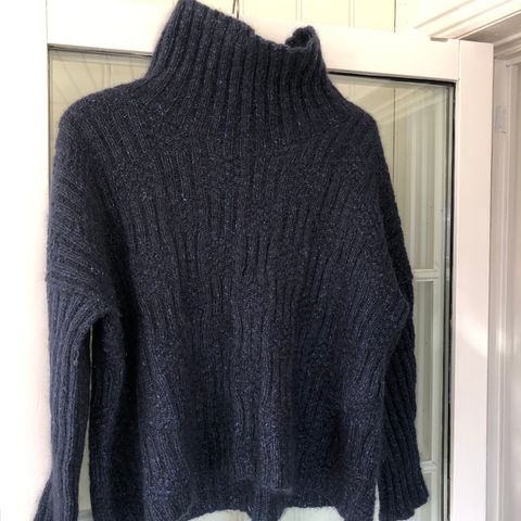 Håndstrikket Blå sweater/genser