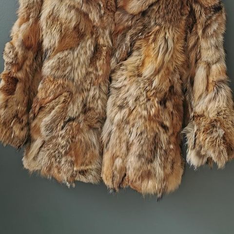 Vintage pelsjakke i ulveskinn, str S