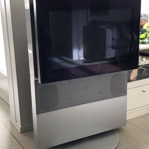 Bang & Olufsen tv og fjernkontroll