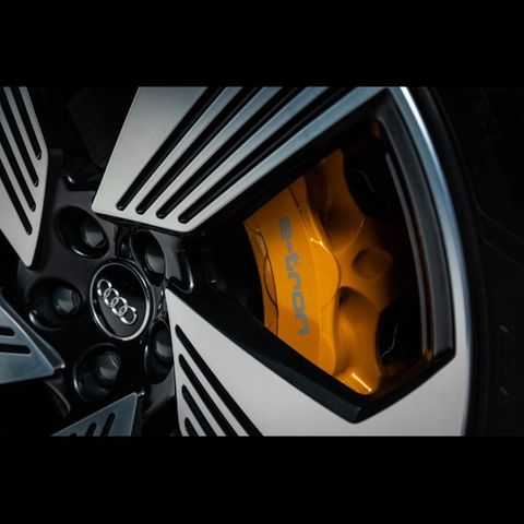 Audi E-Tron «21» felger med sommerdekk og tpms