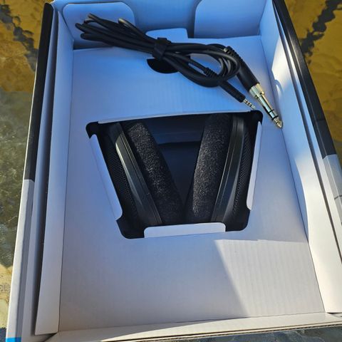 Sennheiser HD 560S hodetelefoner