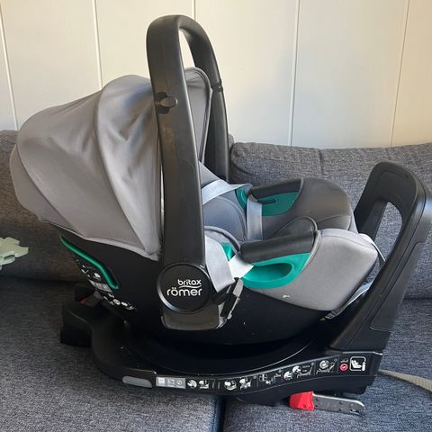 Britax barnestol med base