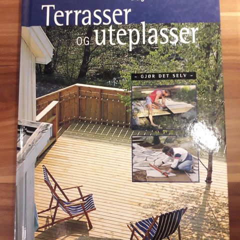 "Terrasser og uteplasser" 2002 bok / Boksenteret (Thorstensen)