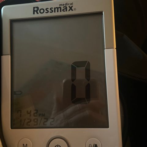 Rossmax blodtrykksapparat