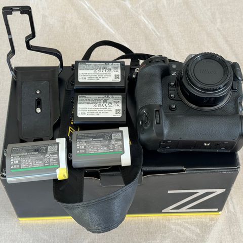 Nikon Z9 m/ FTZ II mm.
