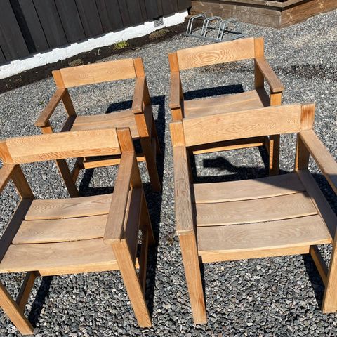 Eikestoler, produsert av Stange bruk