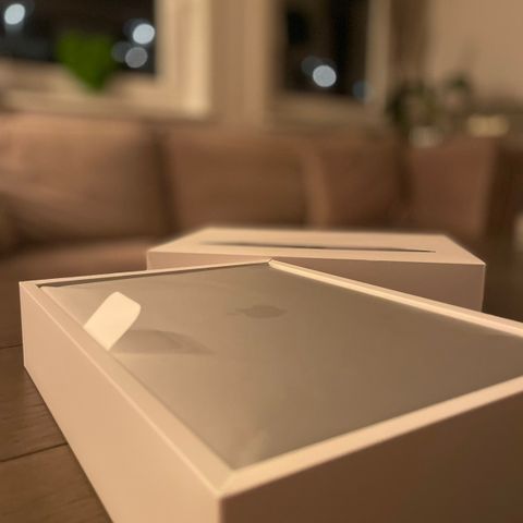 MacBook Pro 13 2020 Modell (Pris kan diskuterast)