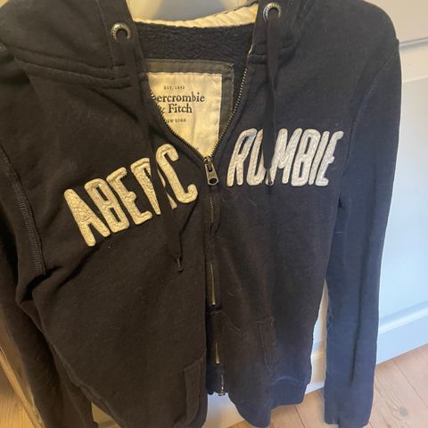 Abecrombie & Fitch hettejakke