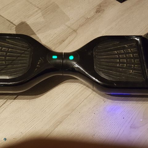 Hoverboard selges 700 kr, ikke prut