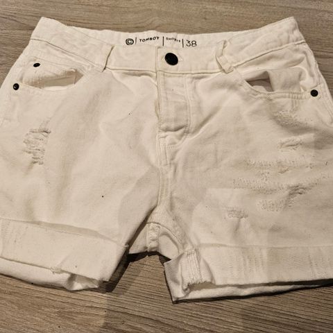 C hvit denim shorts 38