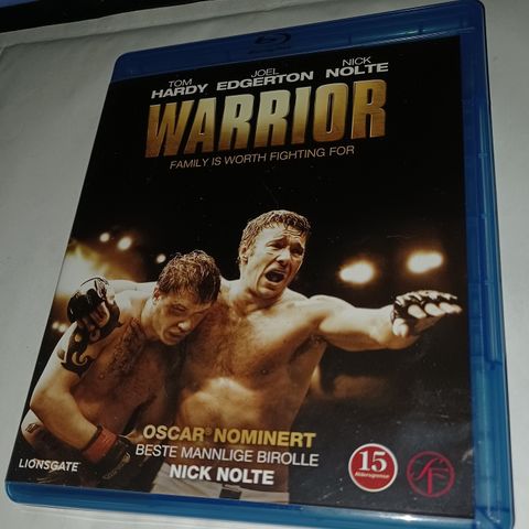 Warrior, på Blu-ray.