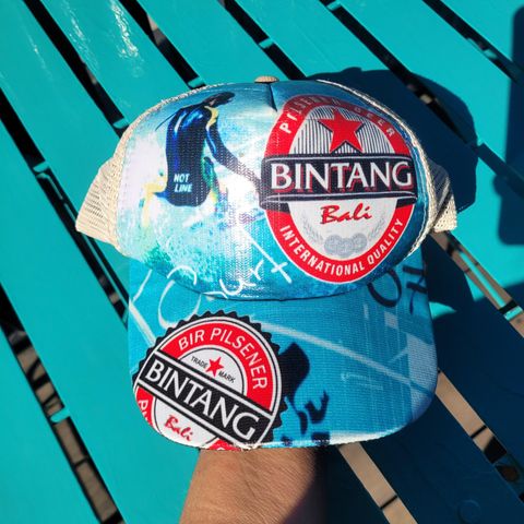 Ny Bintang caps kjøpt på Bali