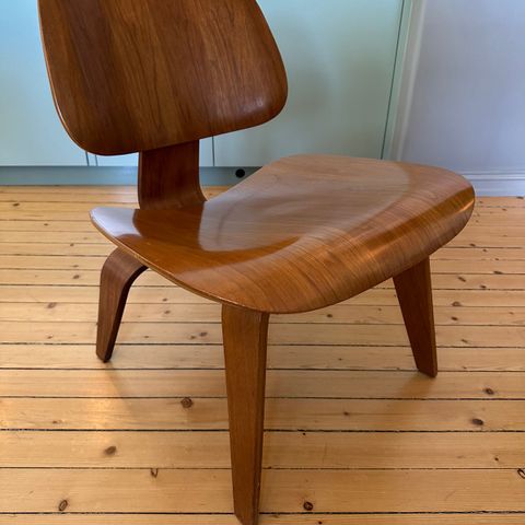 Vintage Eames LCW lenestol av Herman Miller