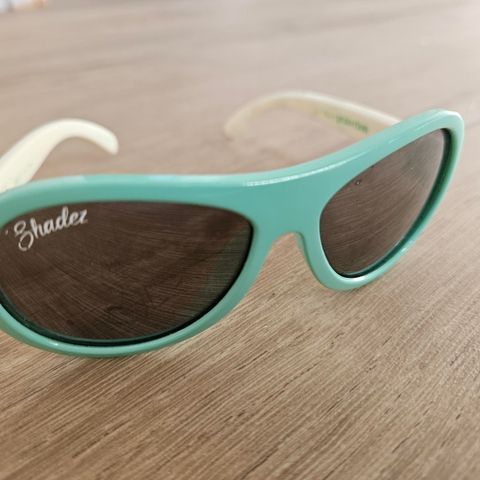 Shadez solbriller til barn 0-3