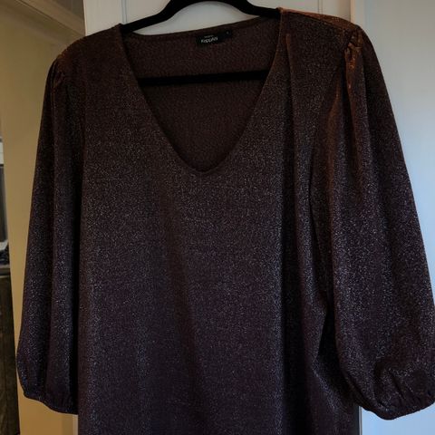 Bluse med glitter