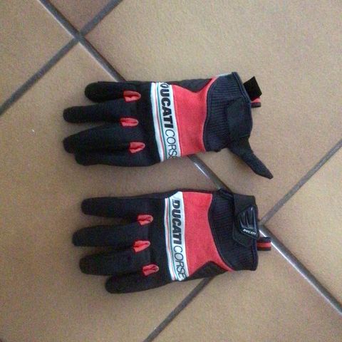 Ducati mc handsker. Sommer