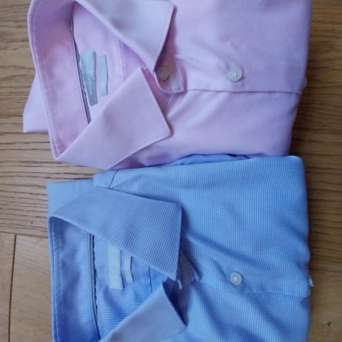 2 skjorter fra Michael Kors, størrelse 42, slimfi
