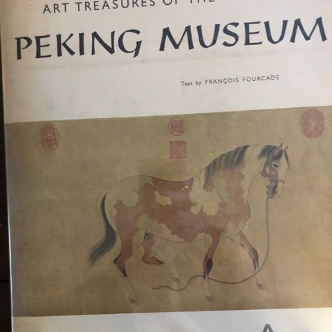 Bok om Kinesisk kunst. Art treasures of the Peking museum