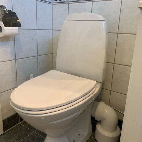 Ifø toalett