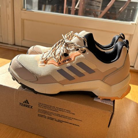 Adidas Sneaker Terrex AX4 - Beige/purple/orange women