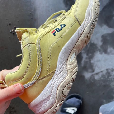 Fila sneakers