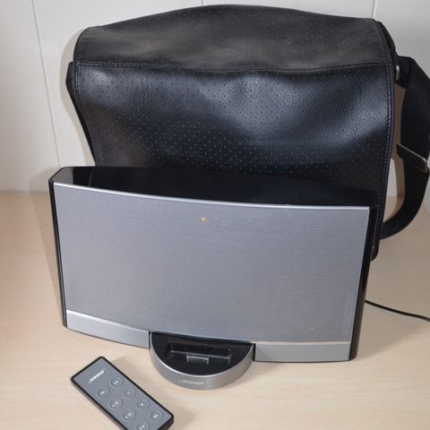 Bose SoundDock portable digital music system