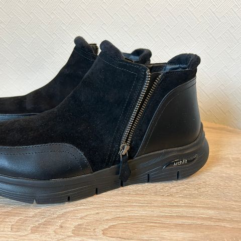 Skechers Arch fit - vannavvisende vintersko