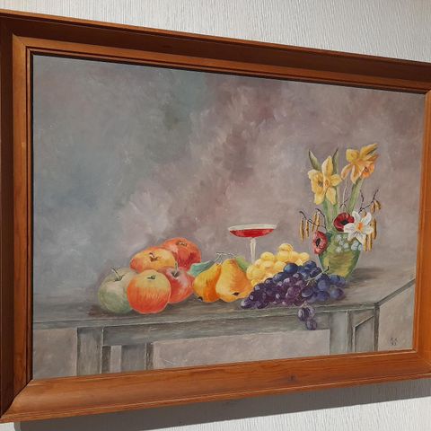 "Stilleben med frukt og blomster", eldre maleri initialsign. A.A, 1953