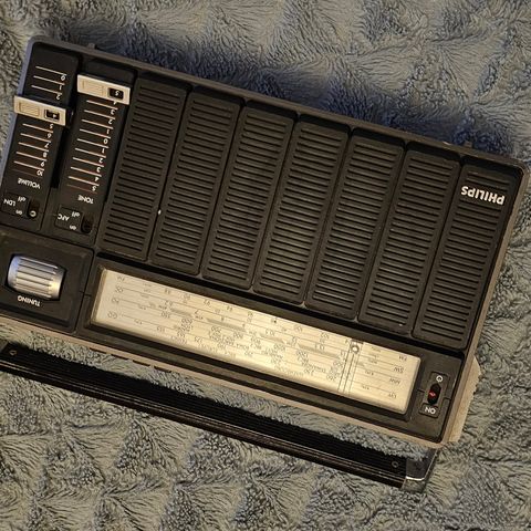 Vintage Phillips radio