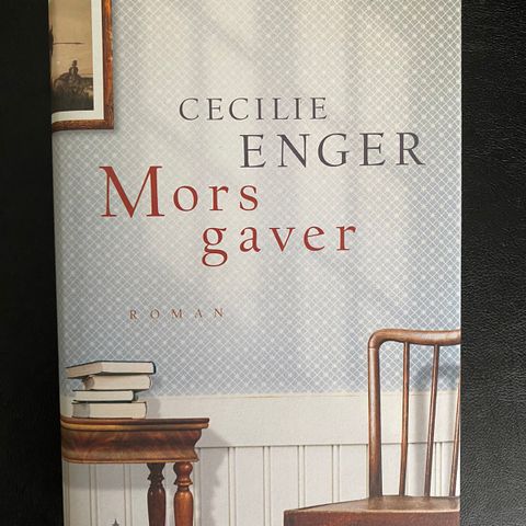 Som ny. Mors Gaver av Cecilie Enger. Innbundet.