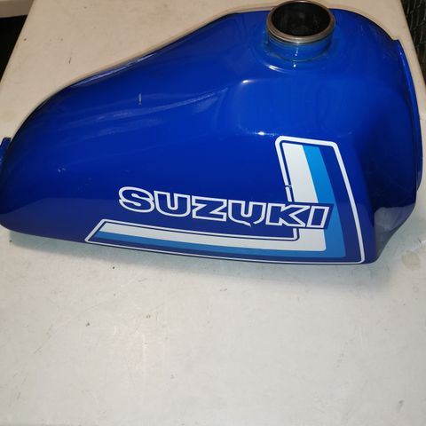 Motor GT250cc -2takt og tank til Suzuki  - GI BUD