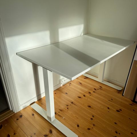 IKEA skrivebord, hev/senk