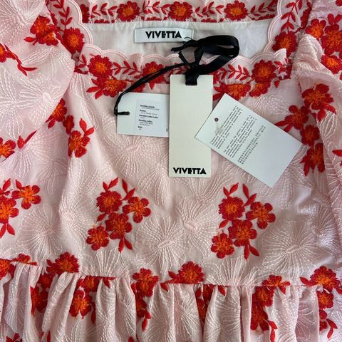 Vivetta flower dress, str.M ny!