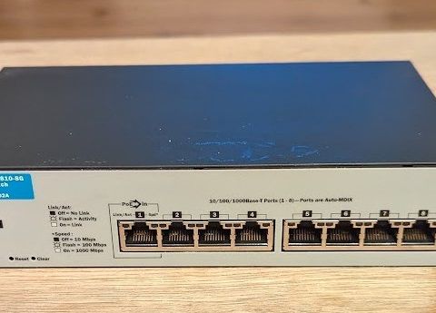 HP 1810-8G switch