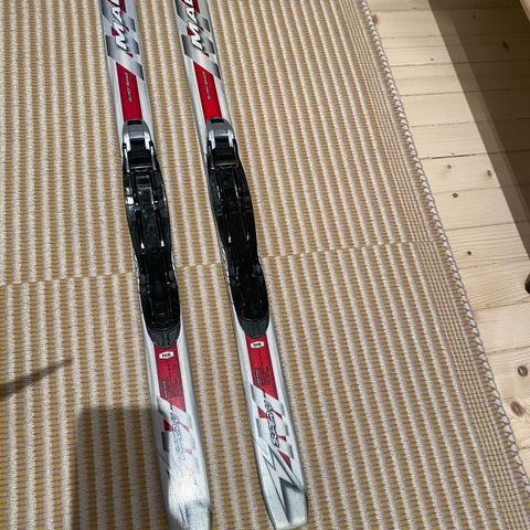 Madshus ski 100cm + Fischer staver 85cm