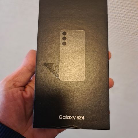Samsung S24 128GB. Helt ny. BILLIG!!