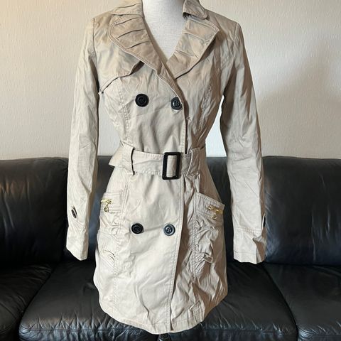 NY Trench coat str. XS