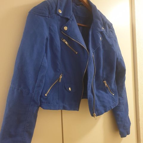 Blå jakke fra HM