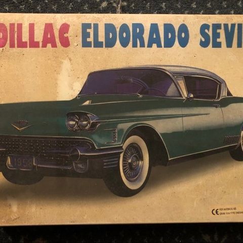 Byggesett  LEE 0132 1958 Scale 1/24 Cadillac Eldorado Seville 1958.