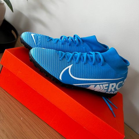 Nike superfly 7 Academy 7 TF sko - str 42, Nye