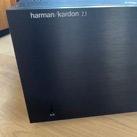 Harman Kardon Signature 2.1 effektforsterker til salgs