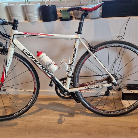 Cannondale Caad8 med Fulcrum Racing 3