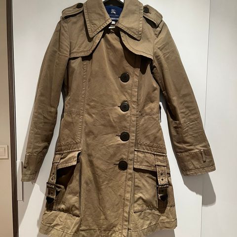 Burberry Blue Label