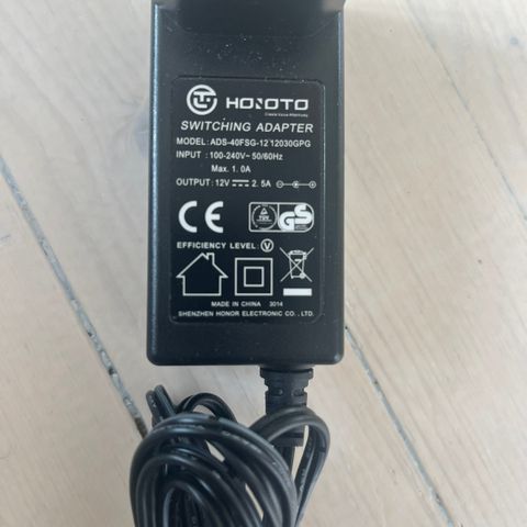 Hoioto 240 til 12v Strøm adapter