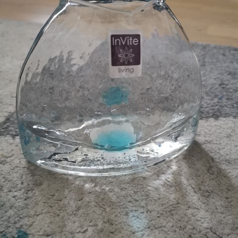 Glassvase fra invite. Fantastisk design.