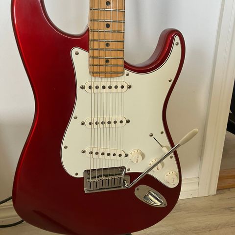 1997 Fender Stratocaster - Roadhouse