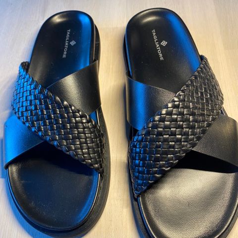 Helt nye Tagliatore sandaler